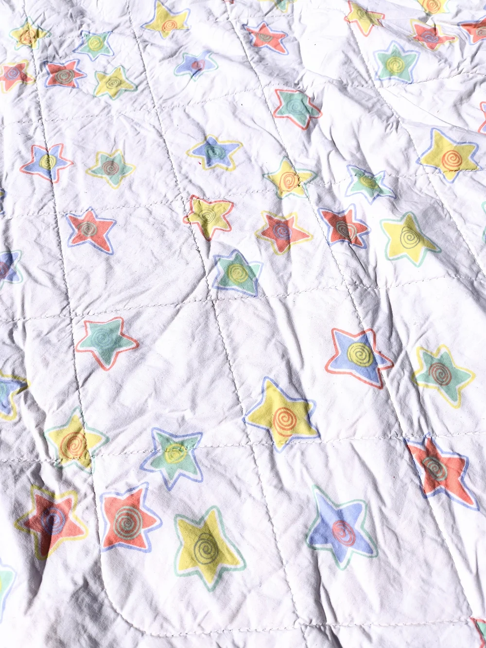 Vintage Y2K whimsy reversible gender neutral pastel spiral Star baby crib Quilt